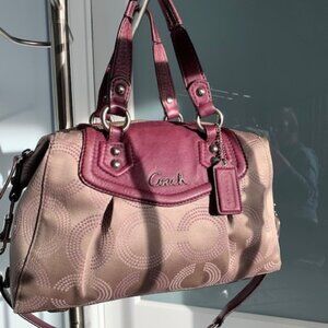 Coach Ashley Satchel Model F20027.  Vintage.